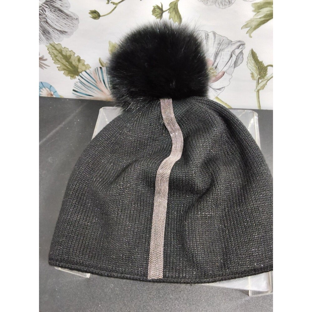 Womens Heavy Duty Knit  Skull Cap With snap off Fur Ball